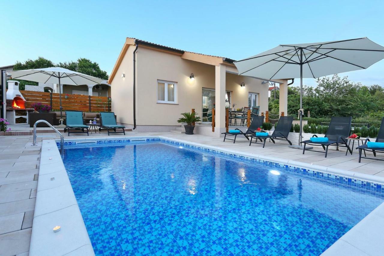 Punta Garden Pool House Vila Posedarje Exterior foto